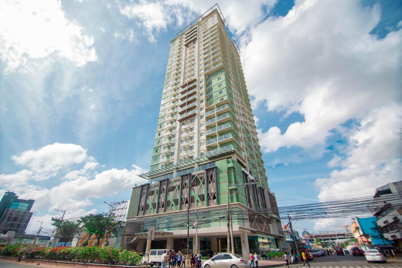 Migas Haven At Sunvida Tower Across Sm City Cebu Zewnętrze zdjęcie